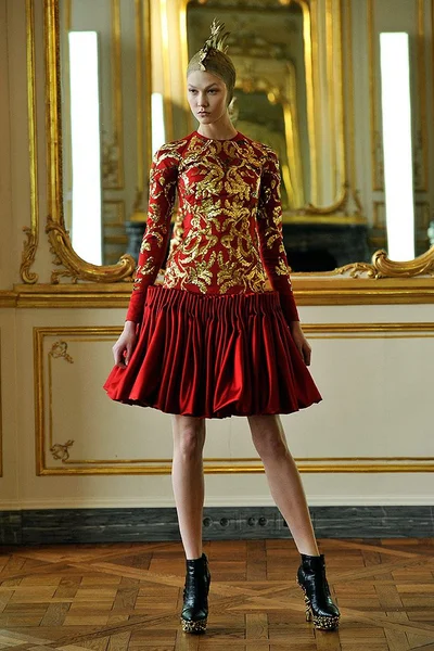 Look 1